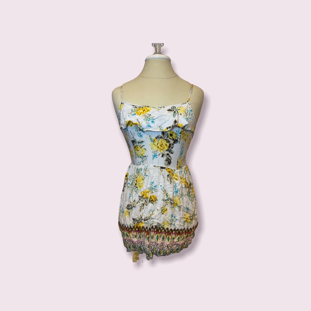 Xhilaration Medium Floral dress